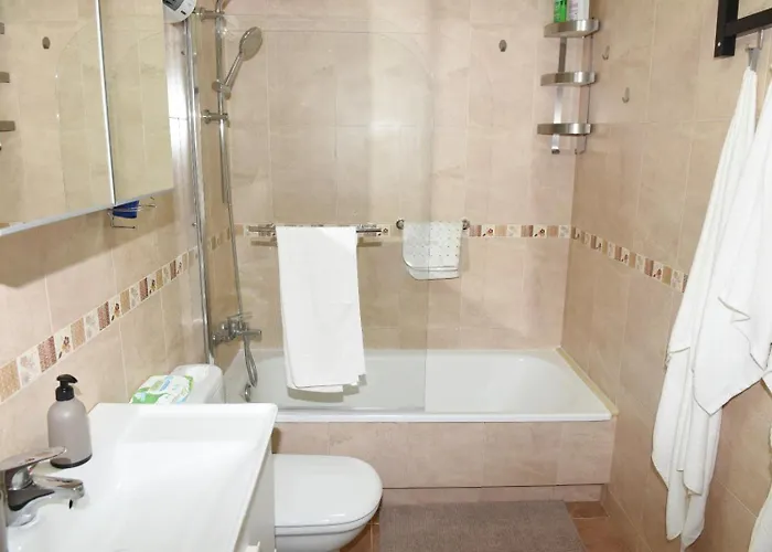 Avila - Full Centric Flat With Amazing Views * Negreira